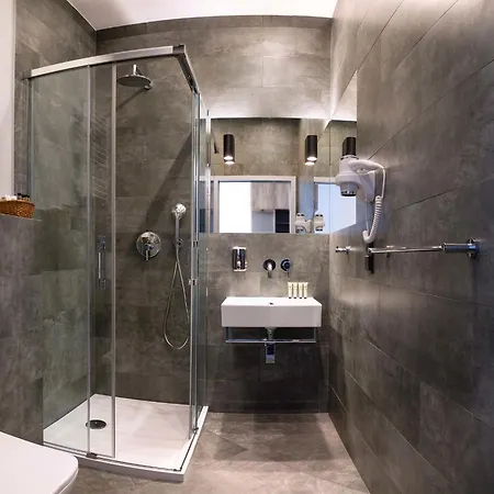 Отель Mokotow 2*