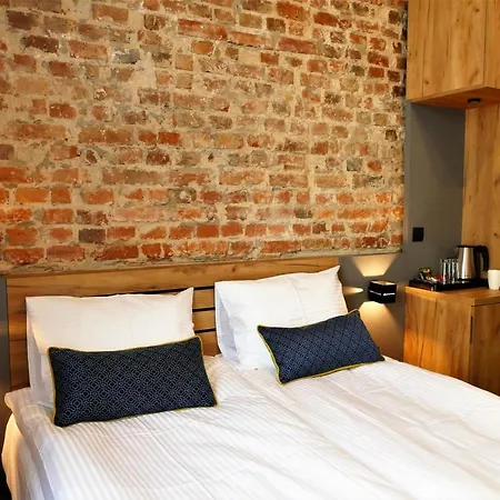 Отель Mokotow 2*